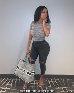 Ciciamor Busty Ebony Huge Breasts Thick Black Huge Ass
